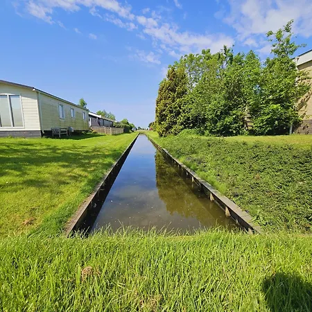 펜션 Bungalowpark De Horn - Floresta 214 Dirkshorn