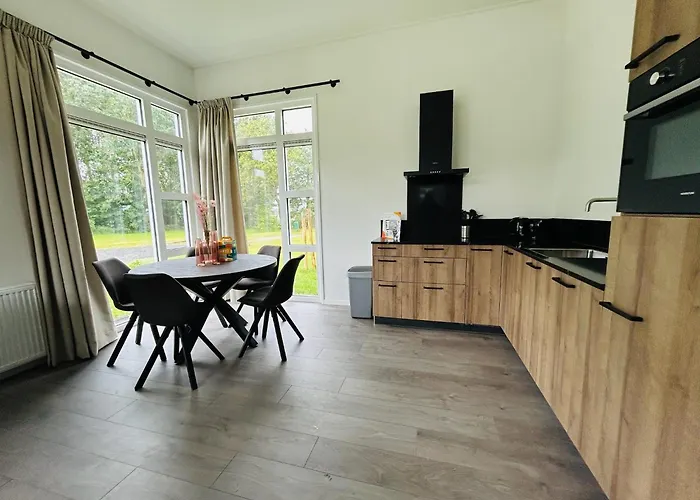 Bungalowpark De Horn - Floresta 214 펜션 Dirkshorn